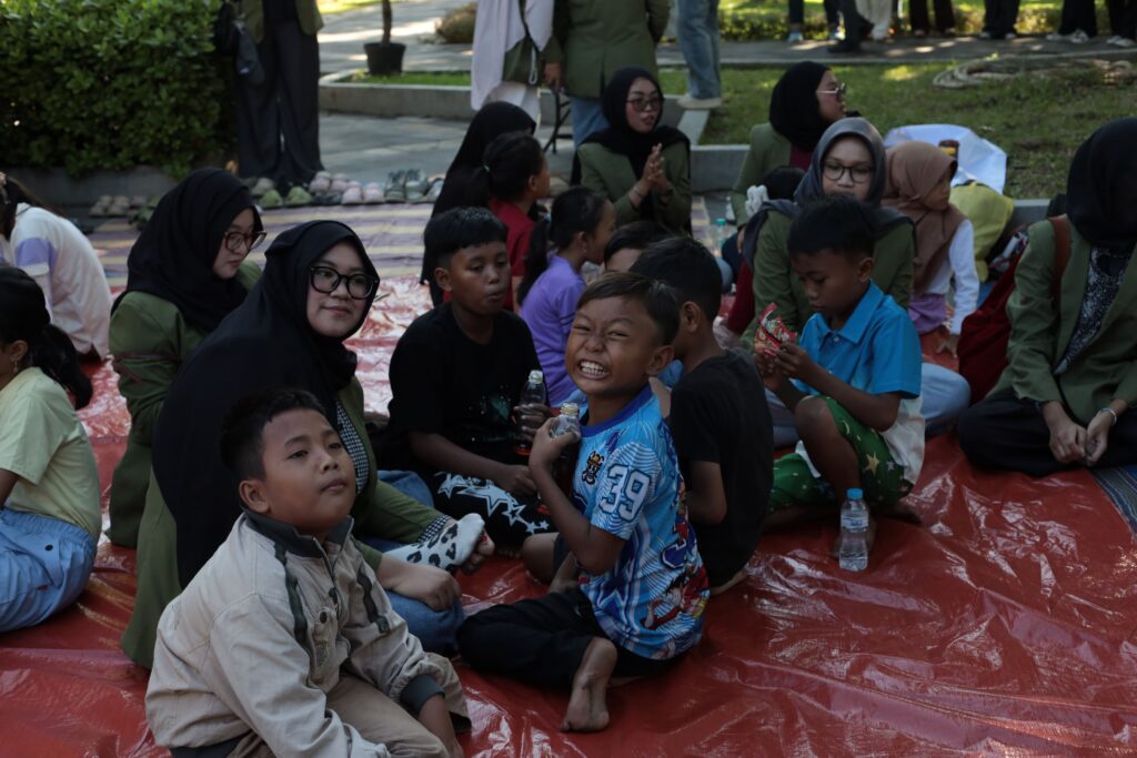 Care and Share: Prodi HI Gelar Edukasi Kebersihan kepada Siswa-Siswi SD Uswatun Hasanah