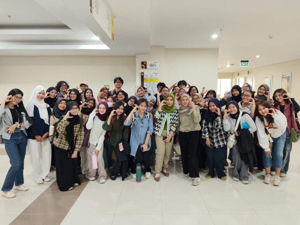 Kuliah Tamu Gender dan Seksualitas dalam Politik Global Bahas Bias Gender dan Tantangan Jurnalis di Media Indonesia